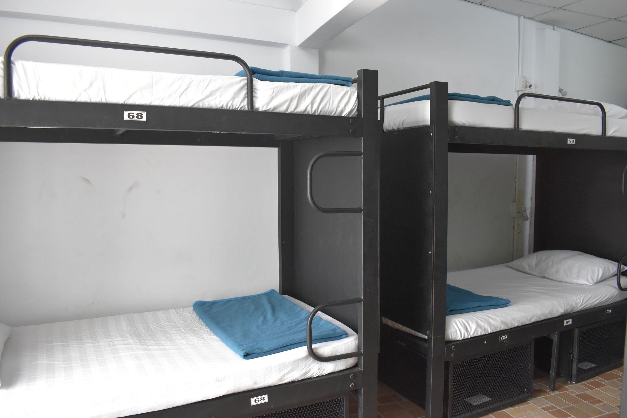 Hangout Hostel Hcm (Adults Only) Ho Chi Minh City Exterior photo
