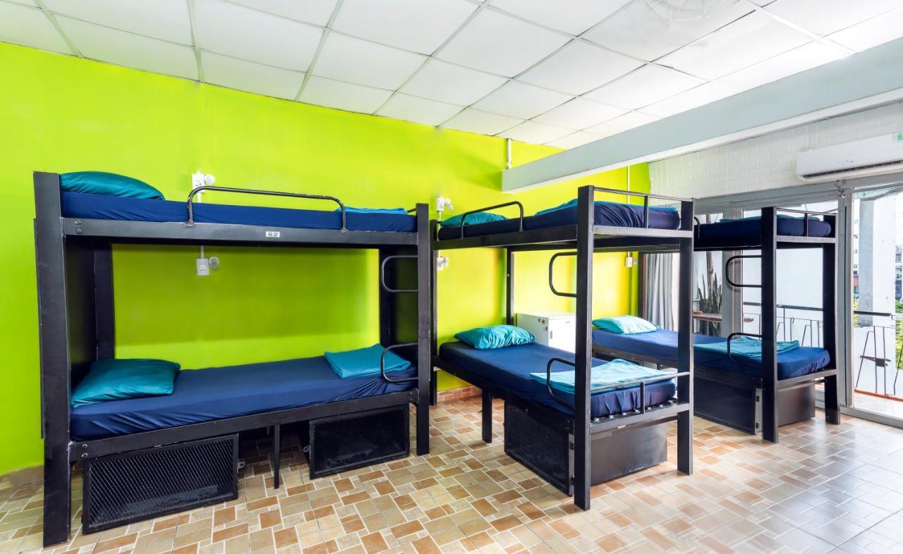 Hangout Hostel Hcm (Adults Only) Ho Chi Minh City Exterior photo