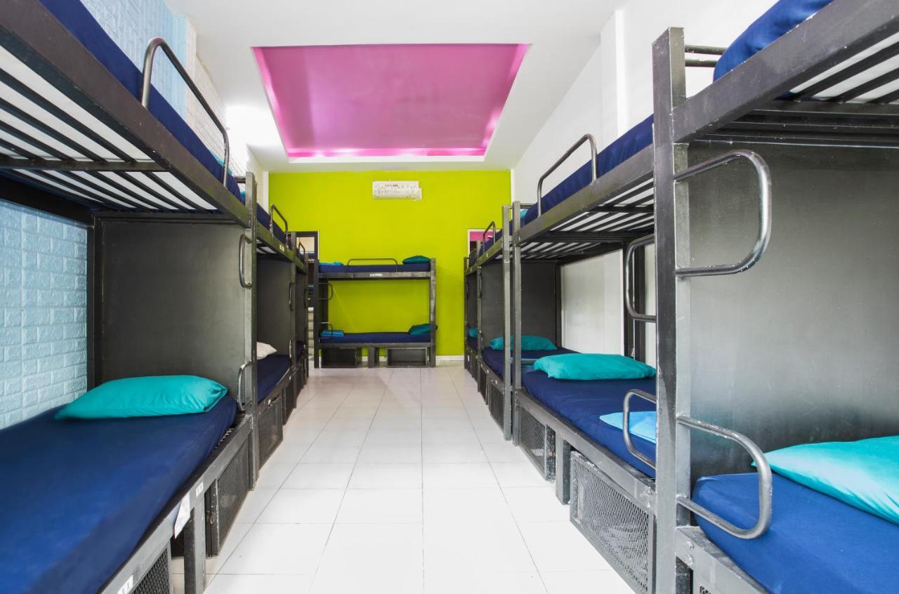 Hangout Hostel Hcm (Adults Only) Ho Chi Minh City Exterior photo